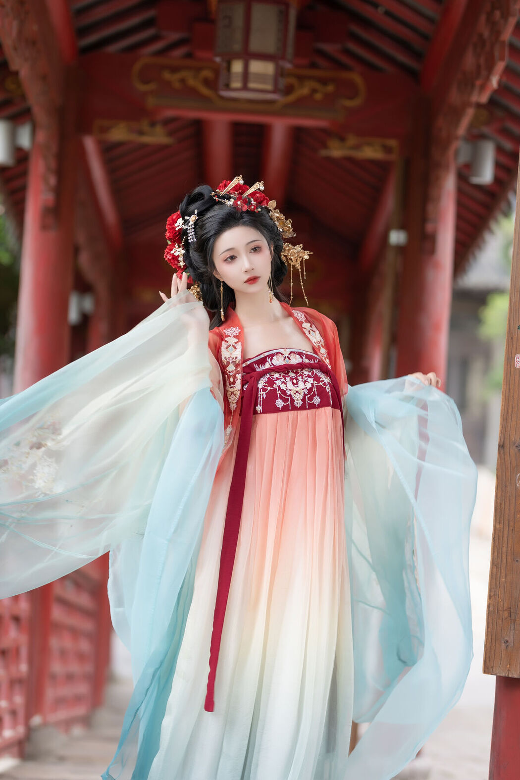 YiTuYu艺图语 Vol.7208 Qi Luo Sheng De Xiao Su Su