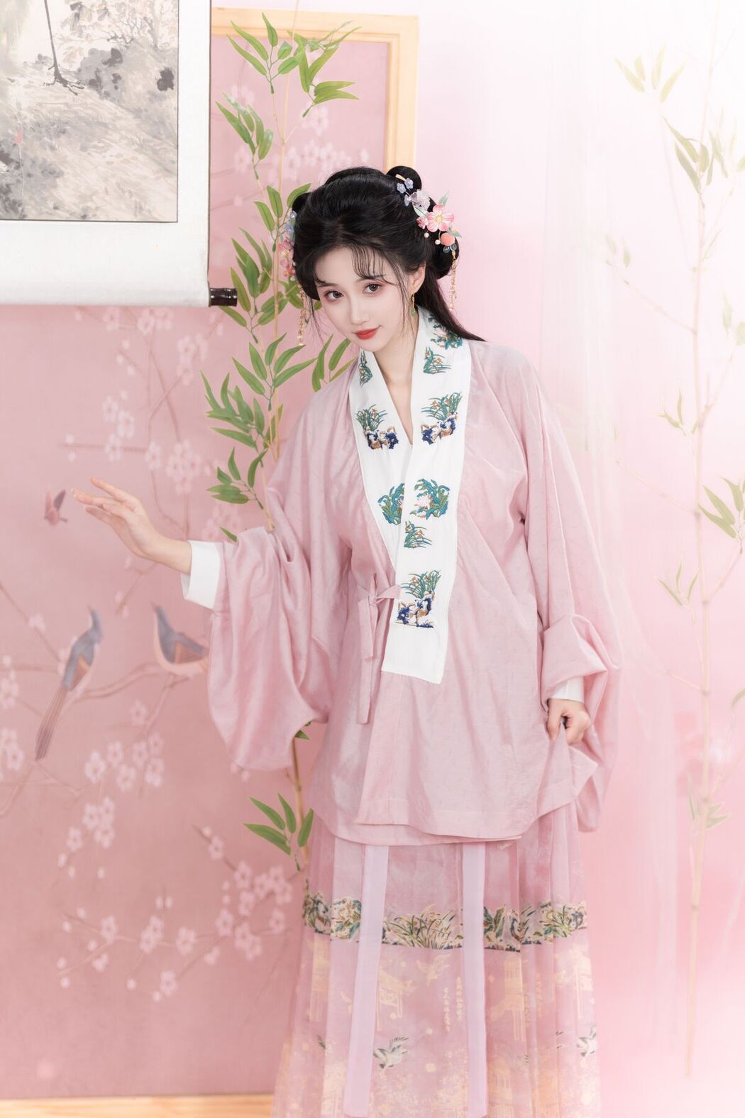 YiTuYu艺图语 Vol.7149 Qi Luo Sheng De Xiao Su Su