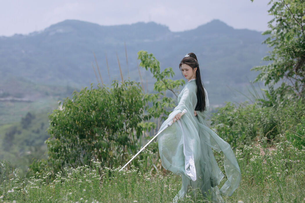 YiTuYu艺图语 Vol.7240 Xin Yu