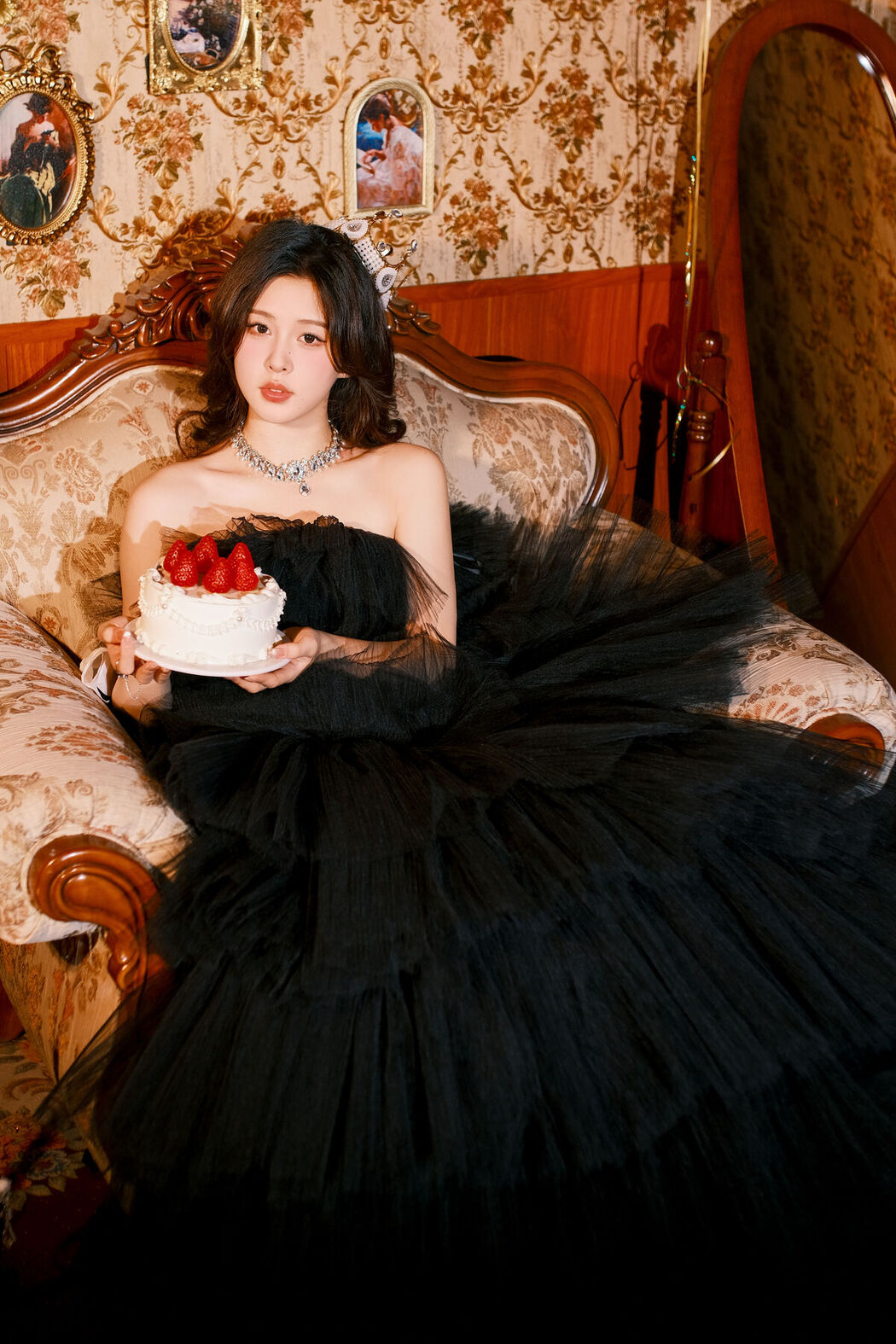 YiTuYu艺图语 Vol.7220 Luo Yan