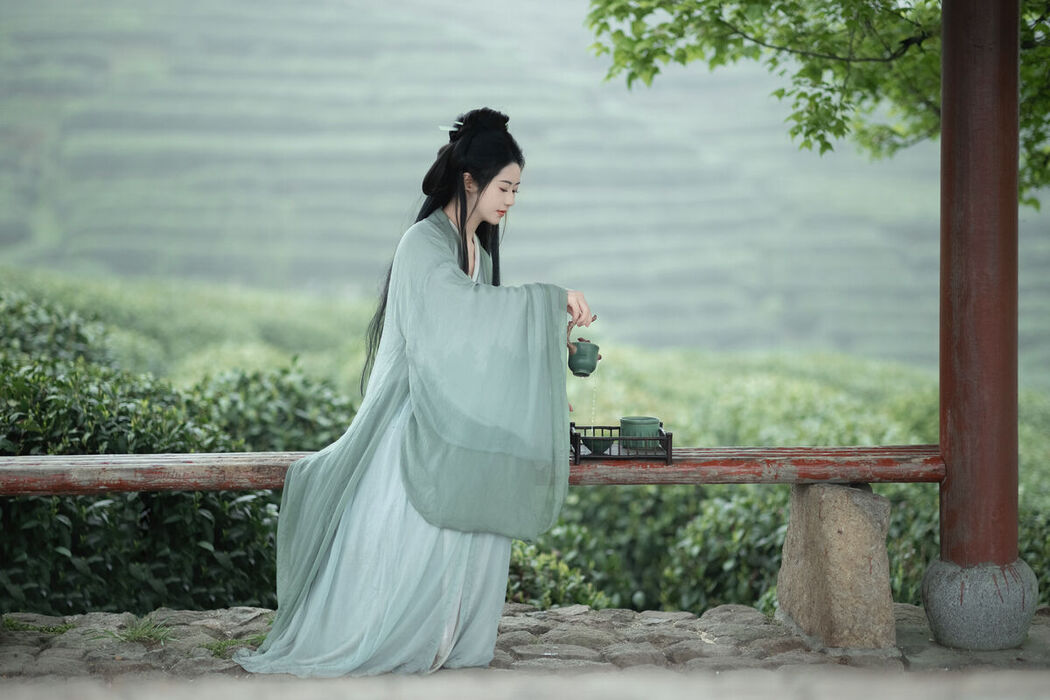 YiTuYu艺图语 Vol.7224 Mu Natsu