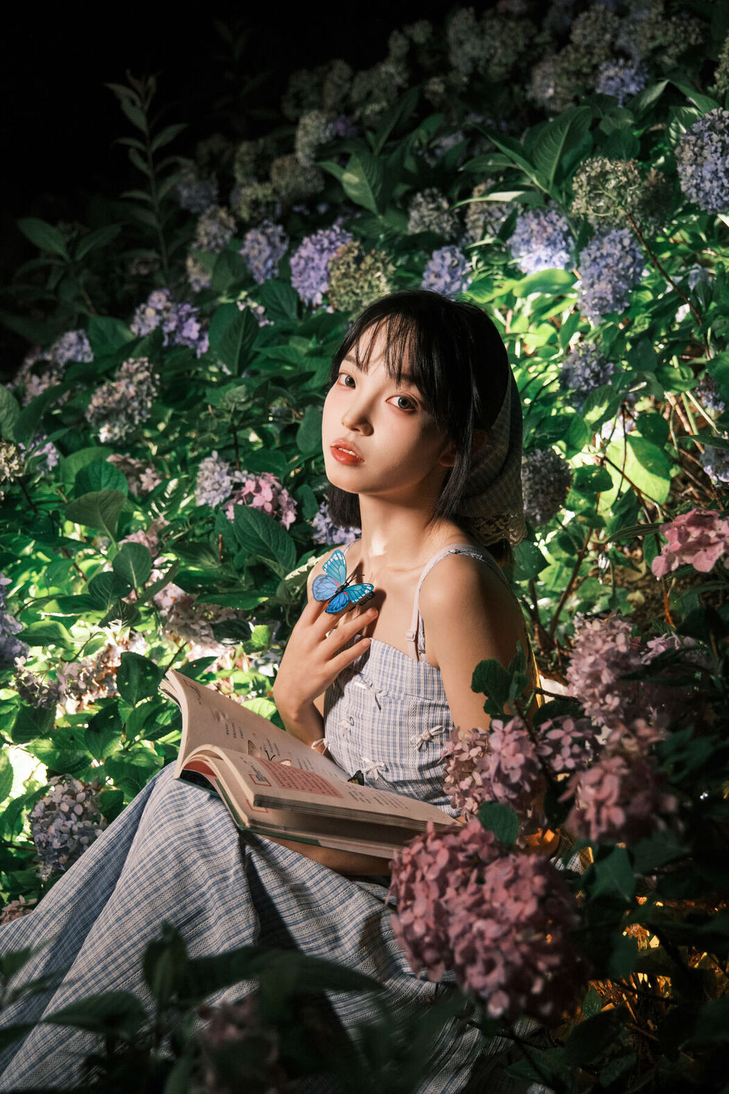 YiTuYu艺图语 Vol.7229 Jiu Cai He Zi