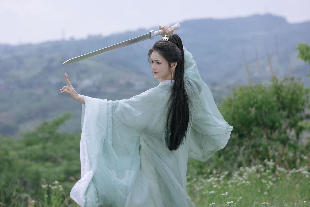 YiTuYu艺图语 Vol.7240 Xin Yu