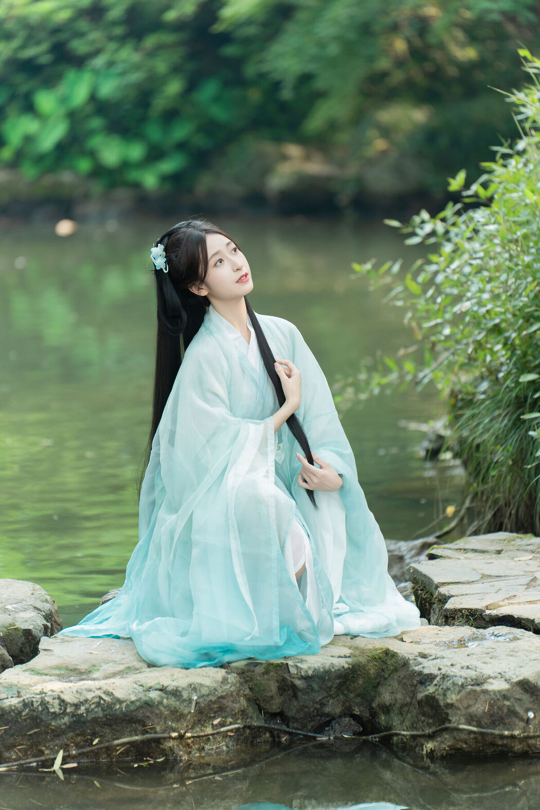 YiTuYu艺图语 Vol.7205 Xiao He