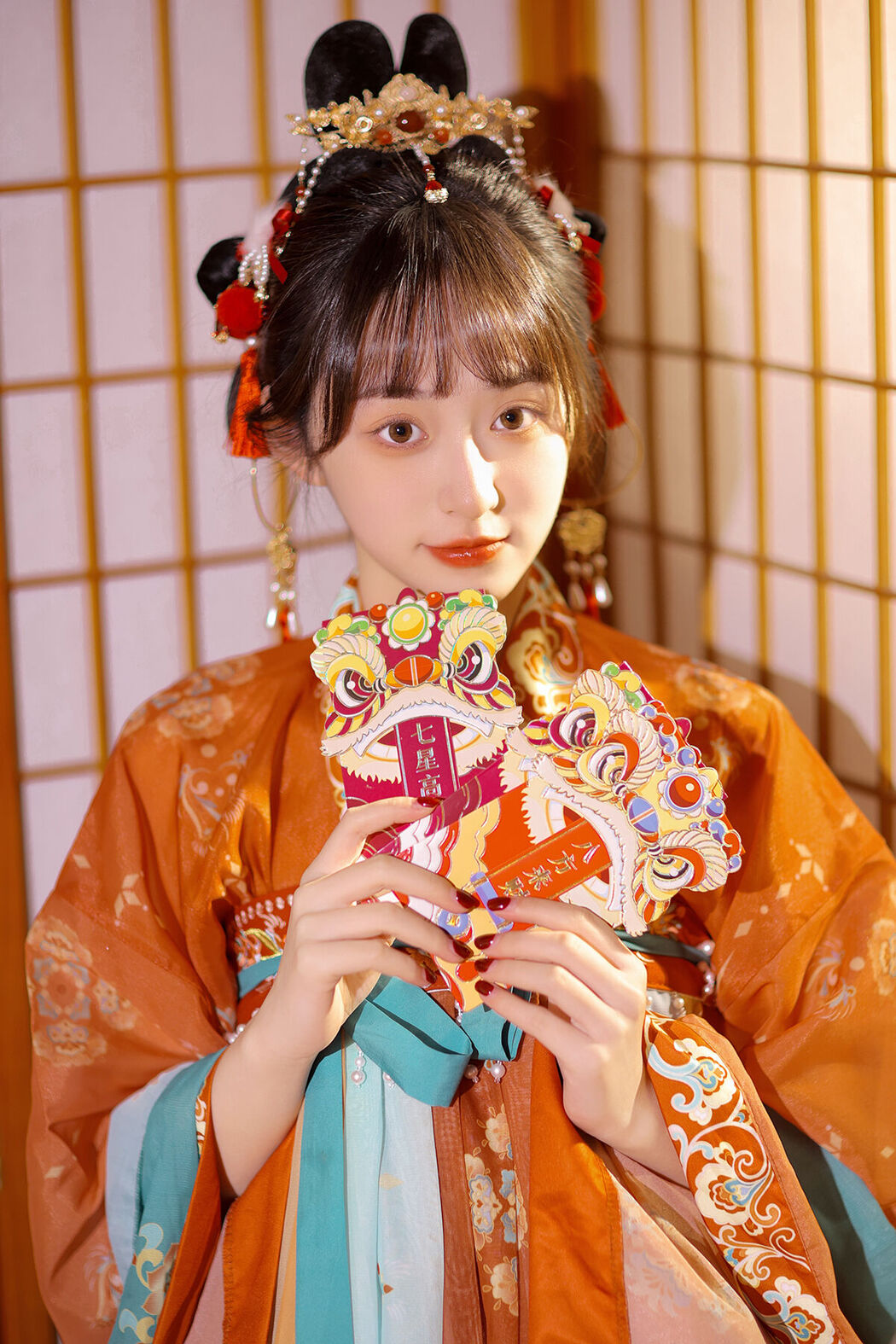 YiTuYu艺图语 Vol.7200 Licaicain Cover Photo