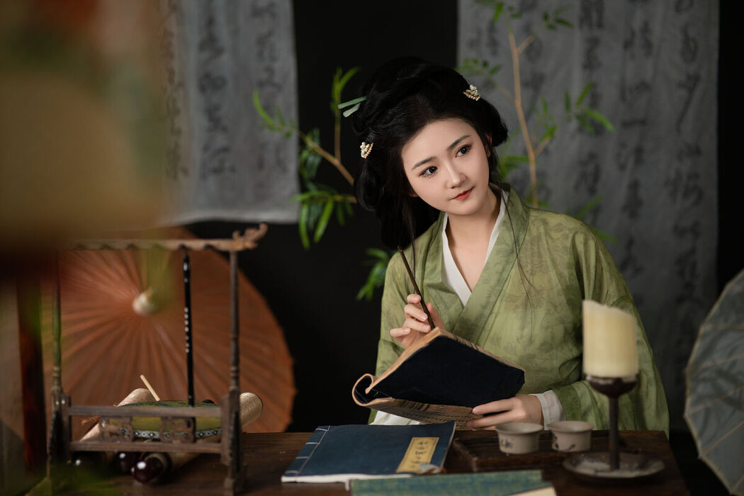 YiTuYu艺图语 Vol.7171 Dan Gao De Dan Dan
