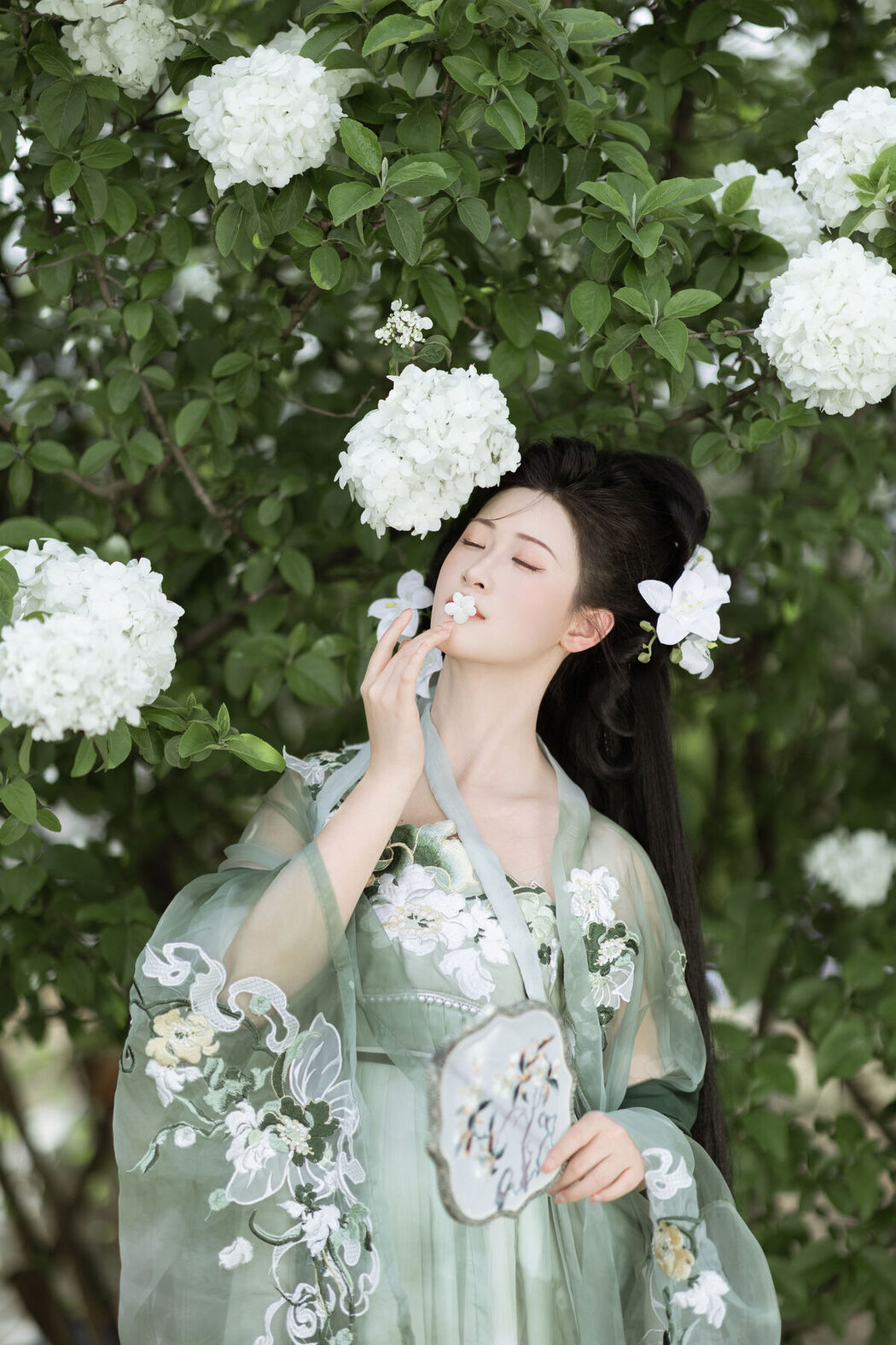 YiTuYu艺图语 Vol.7173 Jiang Yue Yue Yue