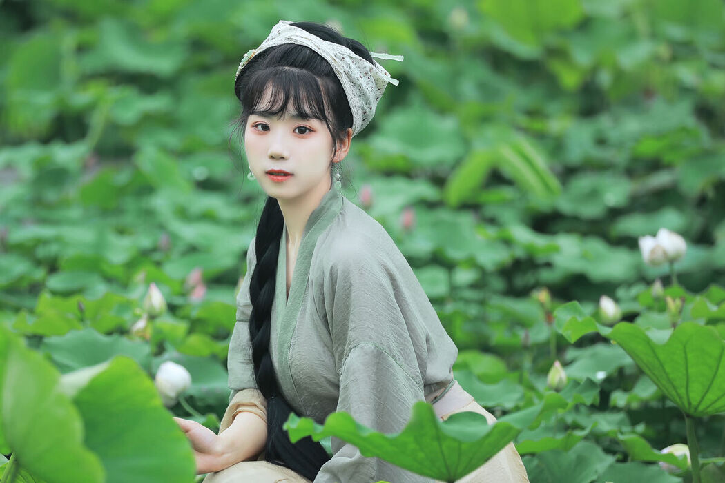 YiTuYu艺图语 Vol.7196 Zhou Zhou Ay