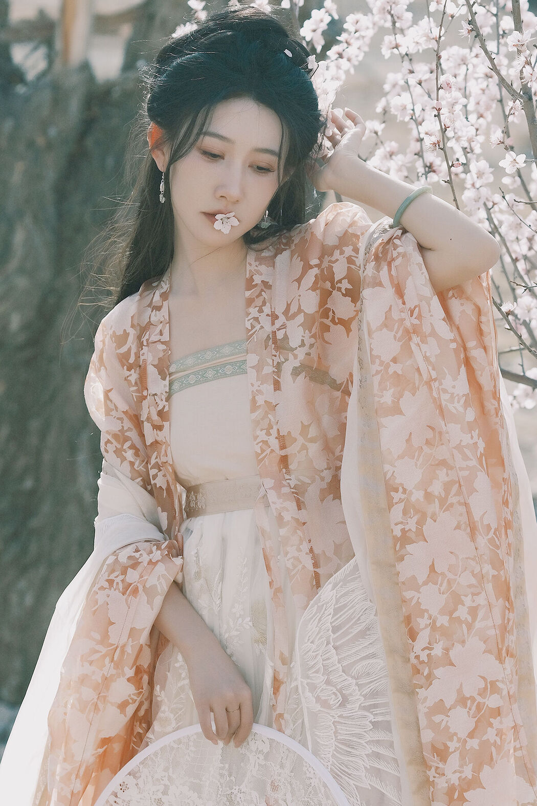 YiTuYu艺图语 Vol.7275 Xiao Bei Ke Qing Bu Yao Fang Qi Cover Photo