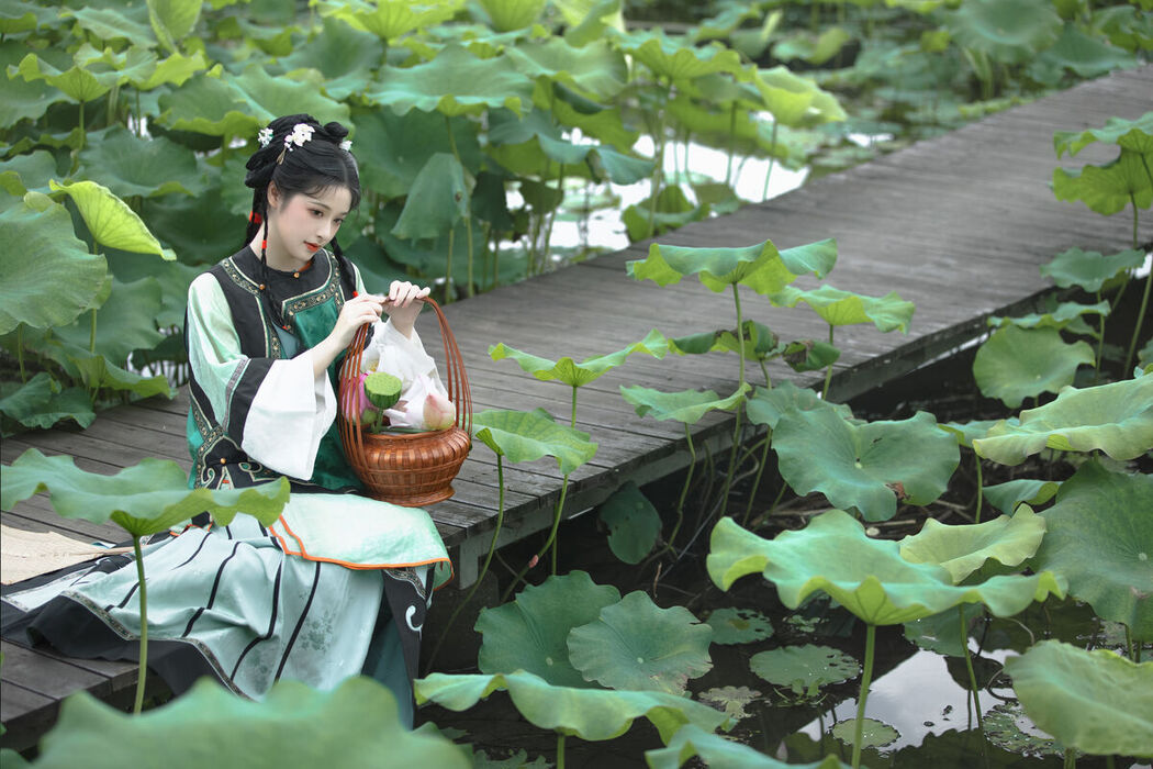 YiTuYu艺图语 Vol.7167 Tian Tian Quan Quan