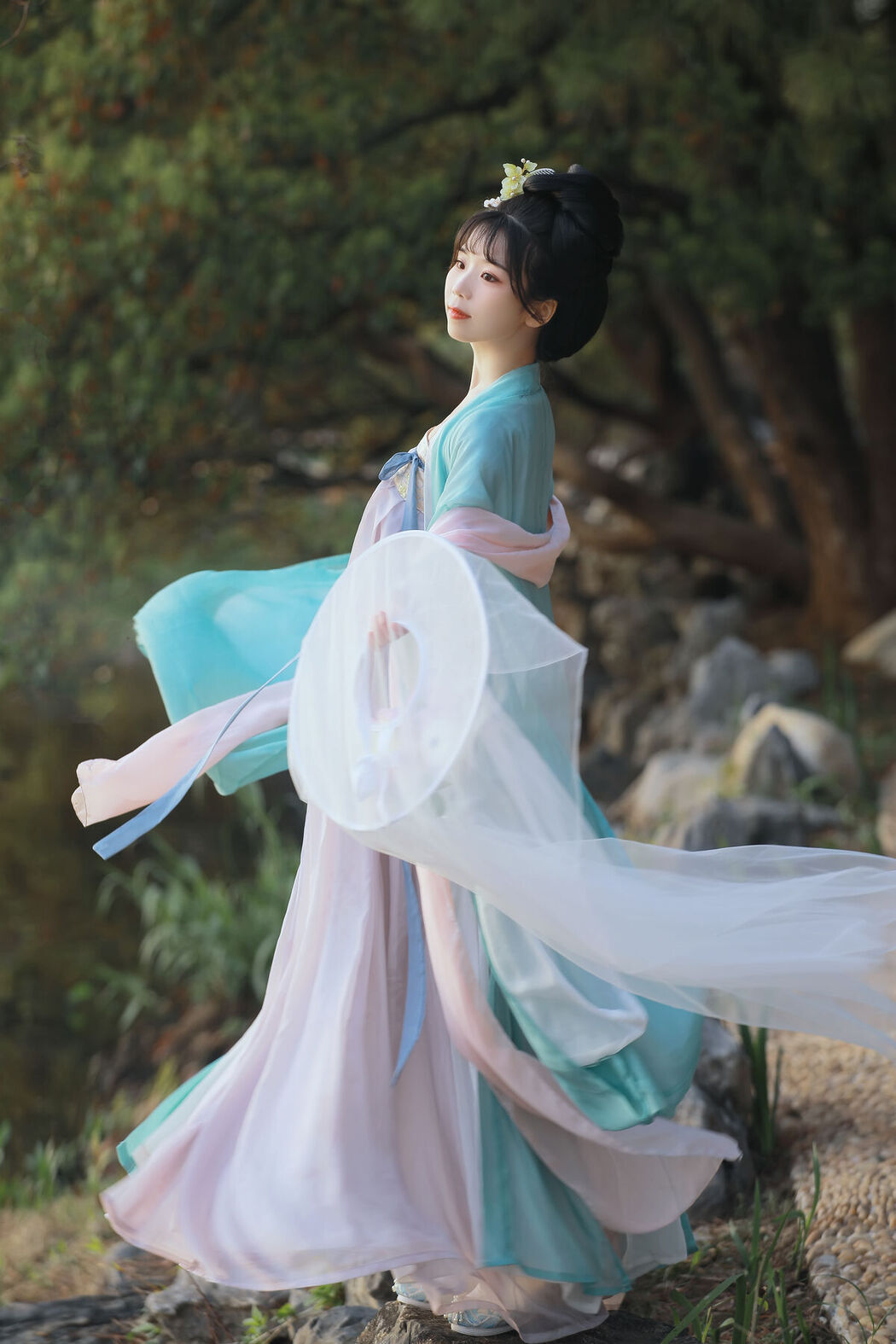 YiTuYu艺图语 Vol.7164 Zhou Zhou Ay