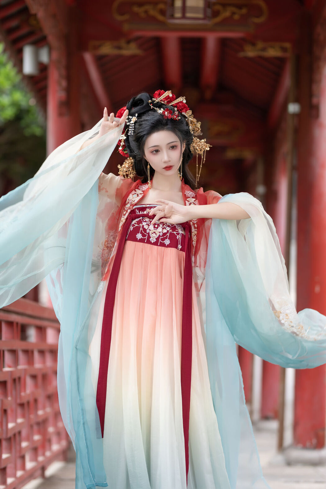 YiTuYu艺图语 Vol.7208 Qi Luo Sheng De Xiao Su Su