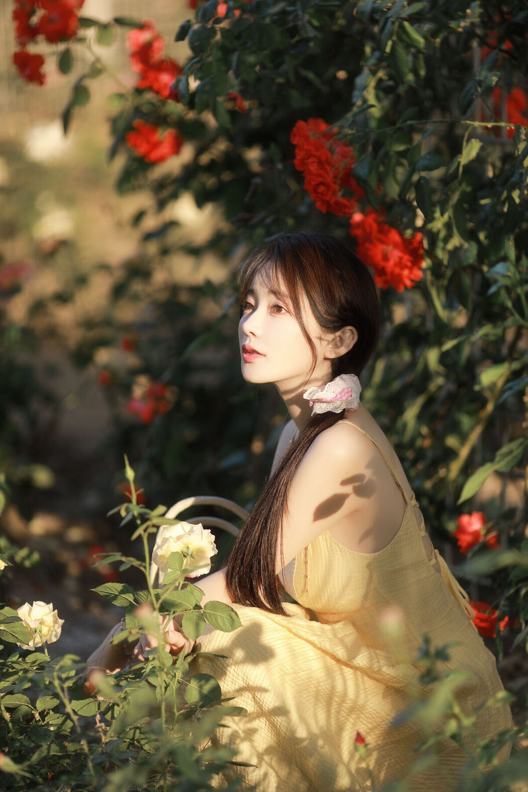 YiTuYu艺图语 Vol.7142 Yang Yi Mo