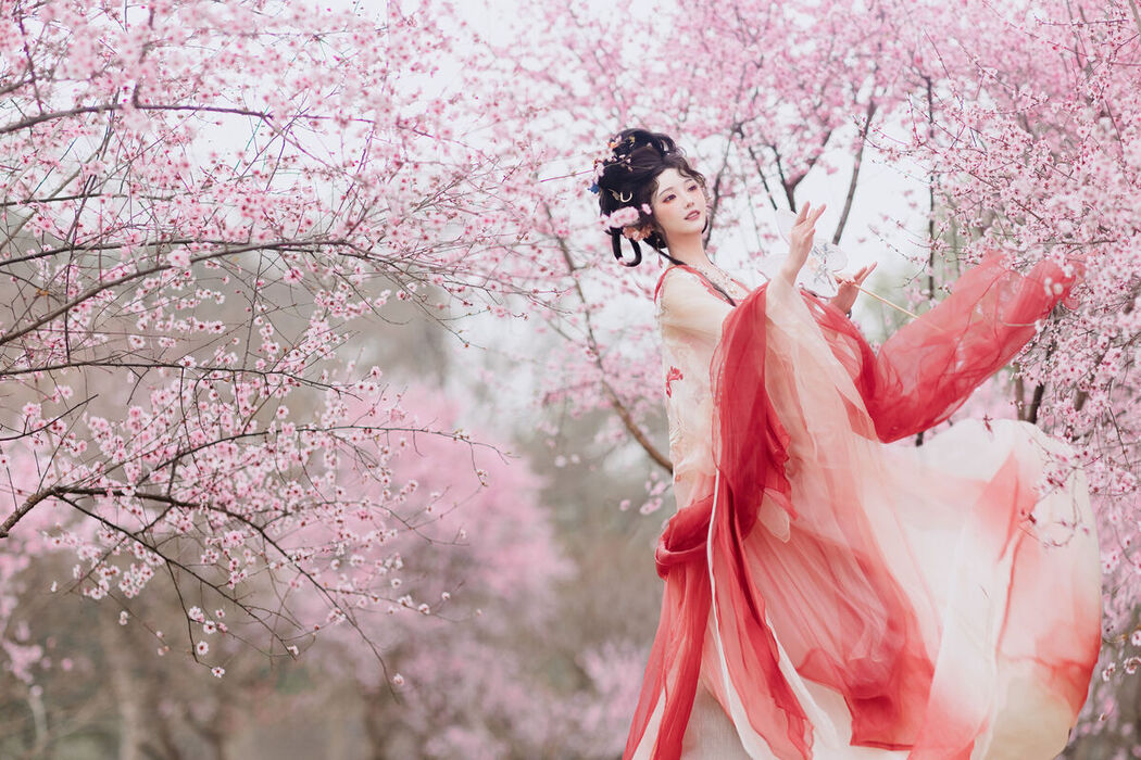 YiTuYu艺图语 Vol.7188 Lu Lu Haley