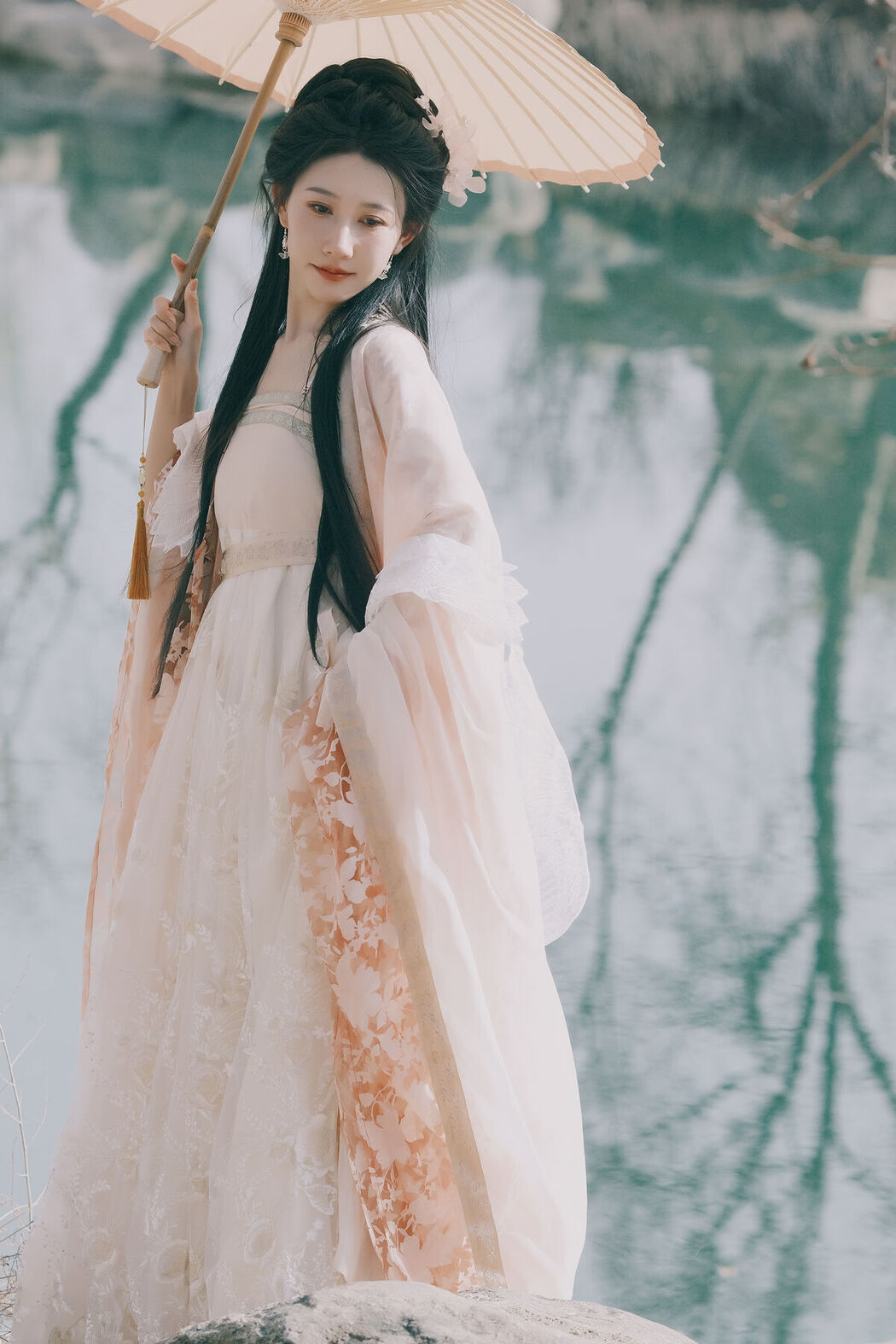 YiTuYu艺图语 Vol.7275 Xiao Bei Ke Qing Bu Yao Fang Qi