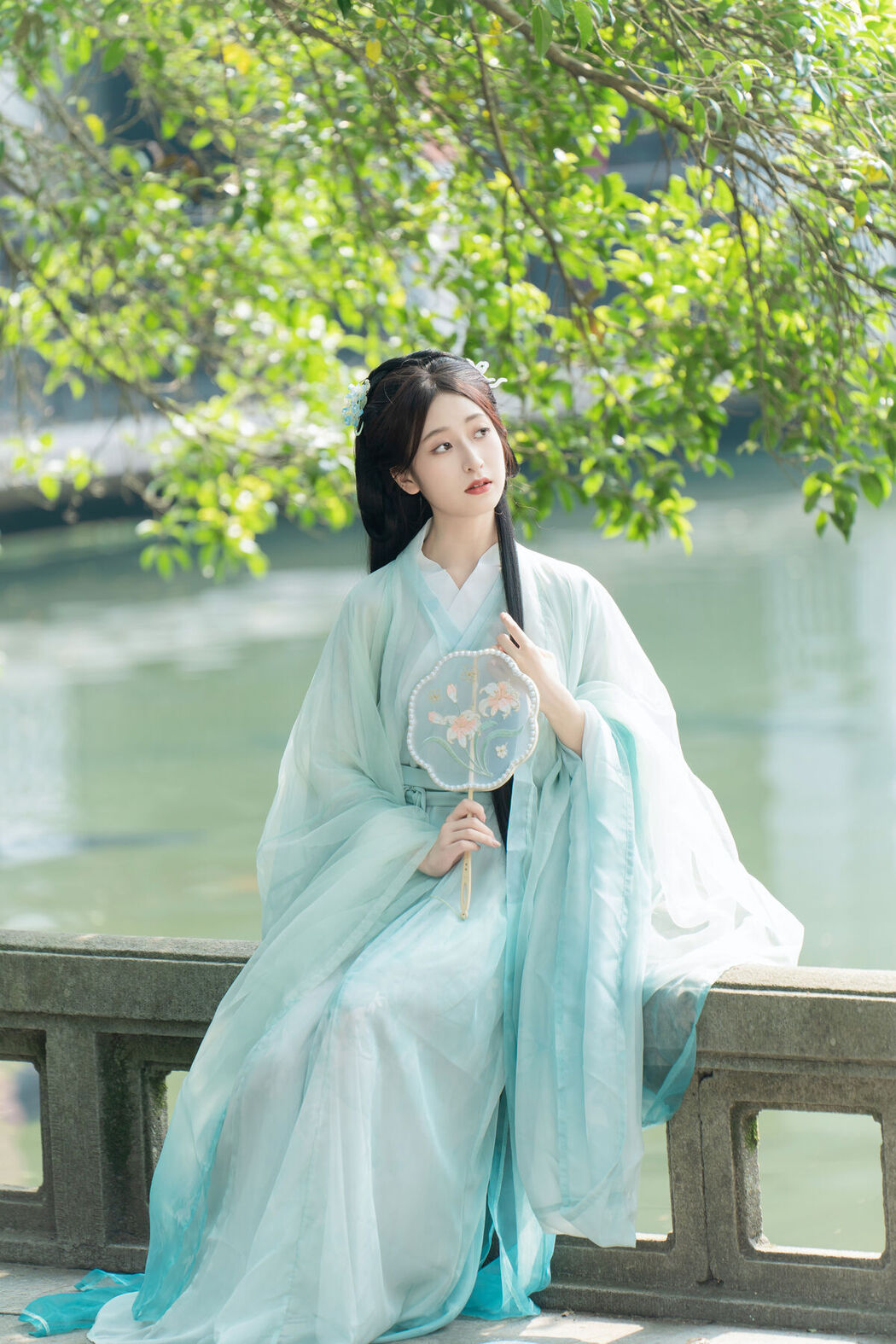 YiTuYu艺图语 Vol.7205 Xiao He