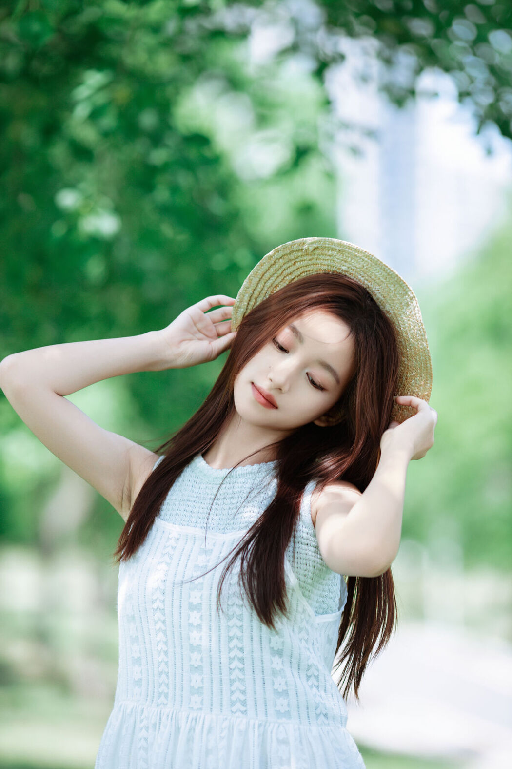 YiTuYu艺图语 Vol.7211 Yu Er