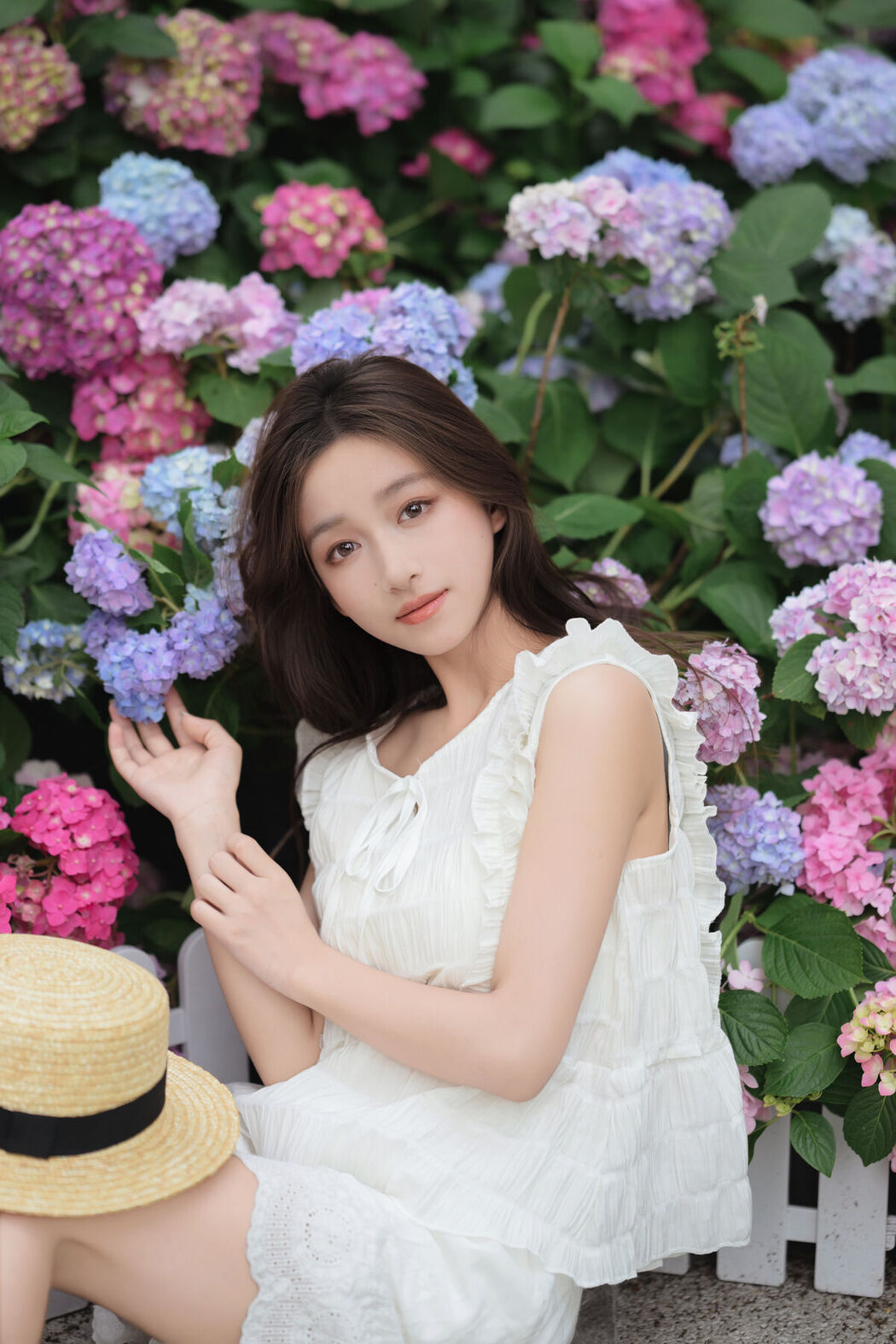 YiTuYu艺图语 Vol.7203 Yu Er