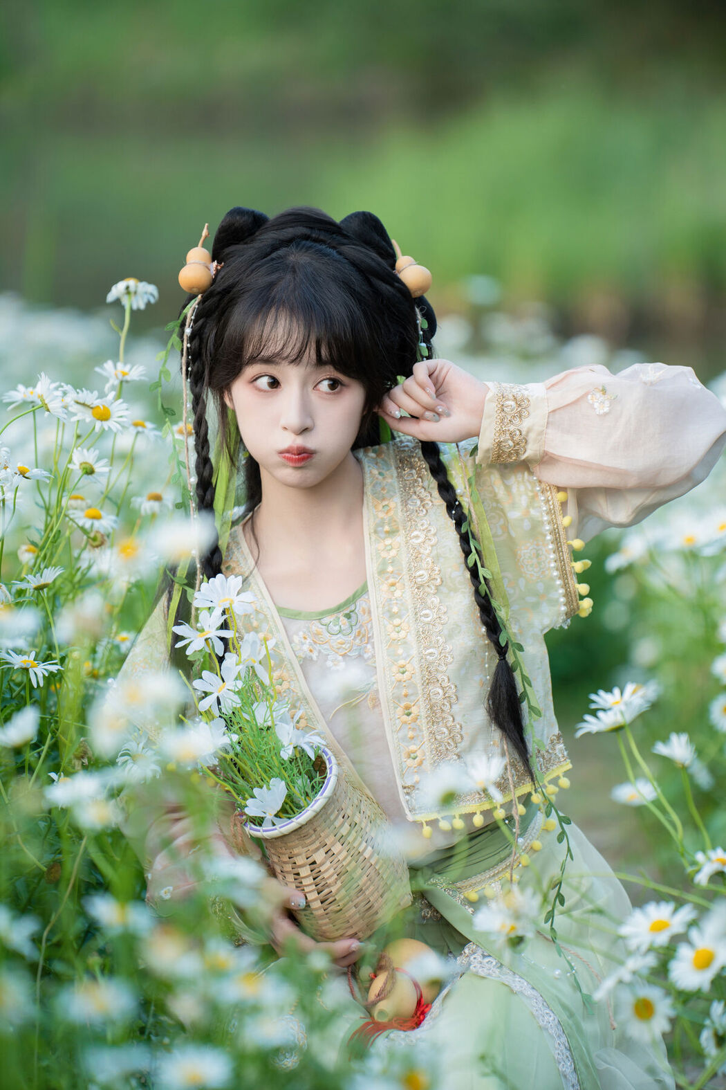 YiTuYu艺图语 Vol.7299 Xia Yu Xiao Nian