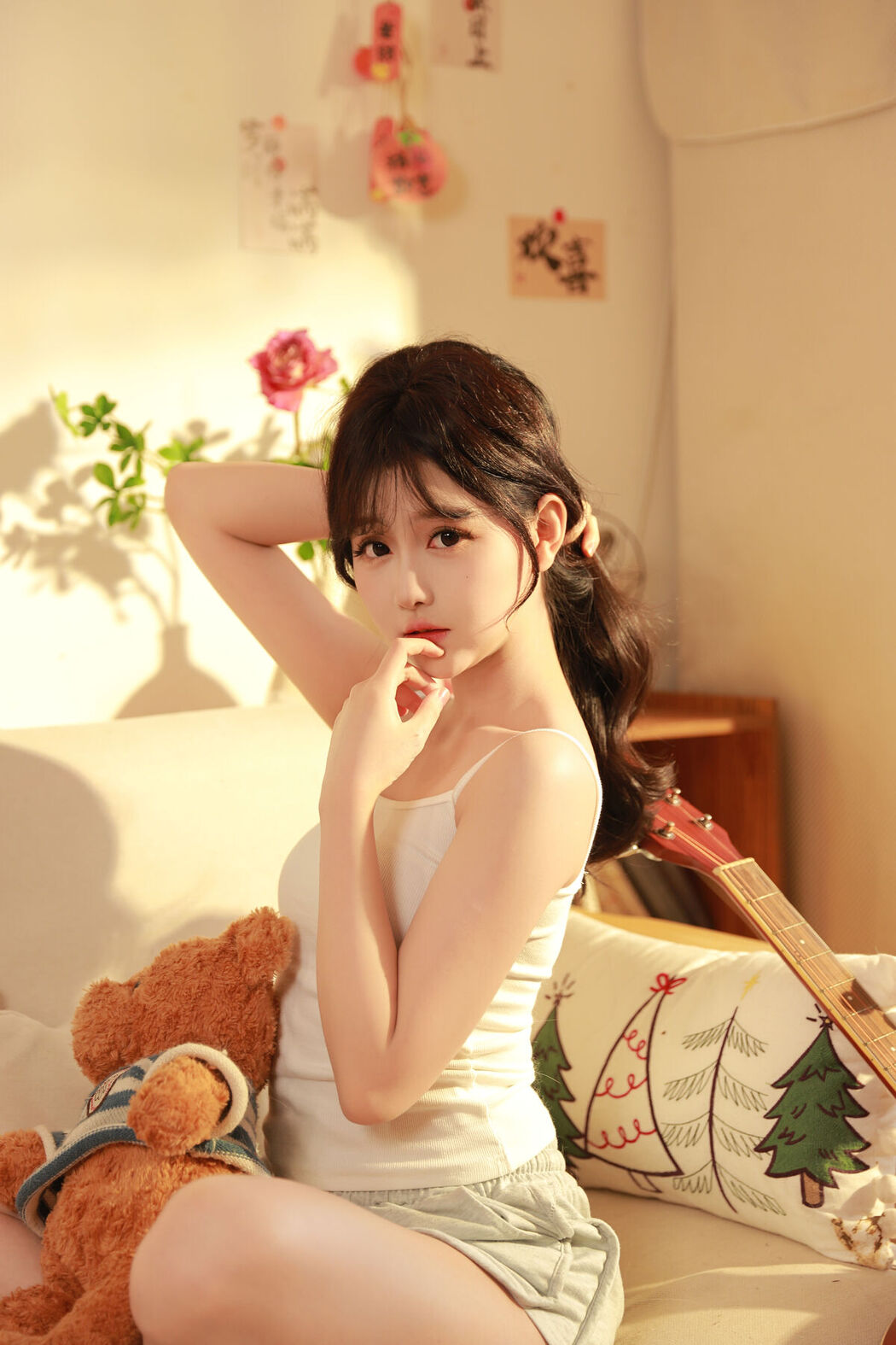 YiTuYu艺图语 Vol.7277 Shi Xiao Guan O