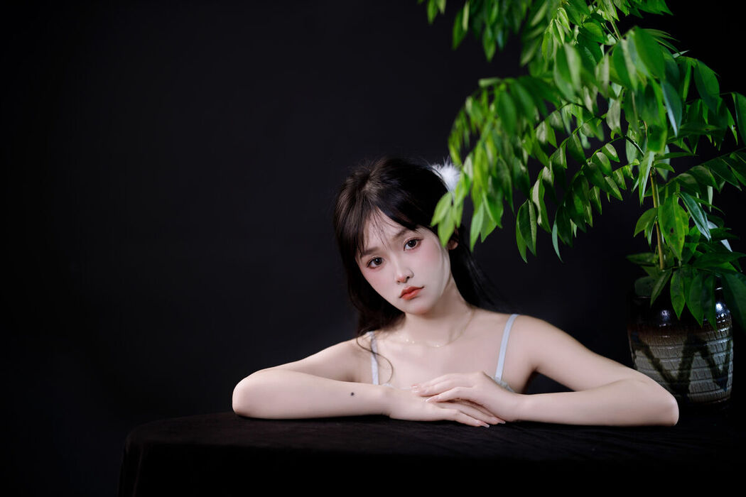 YiTuYu艺图语 Vol.7261 Xiao Xiao Yu