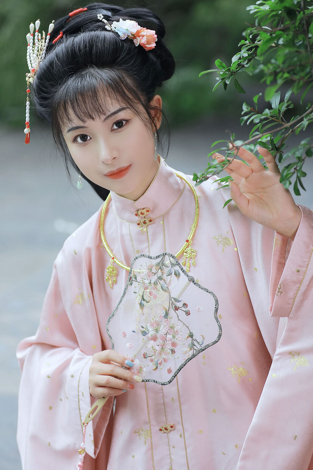 YiTuYu艺图语 Vol.7247 Jiu Niang Yuan Zi Cover Photo