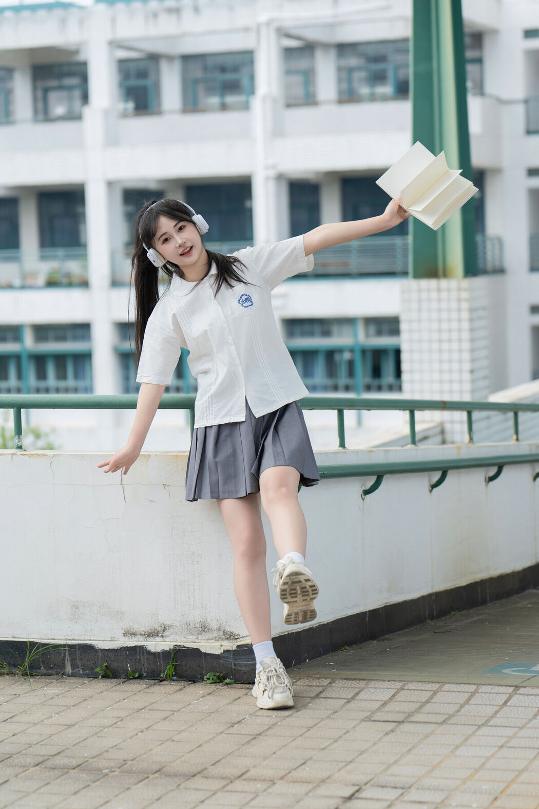 YiTuYu艺图语 Vol.7260 Jiao Yi Zhi Sui Sui