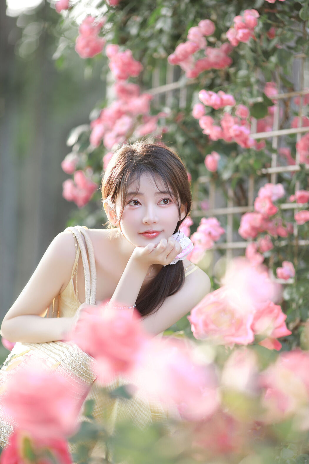 YiTuYu艺图语 Vol.7142 Yang Yi Mo