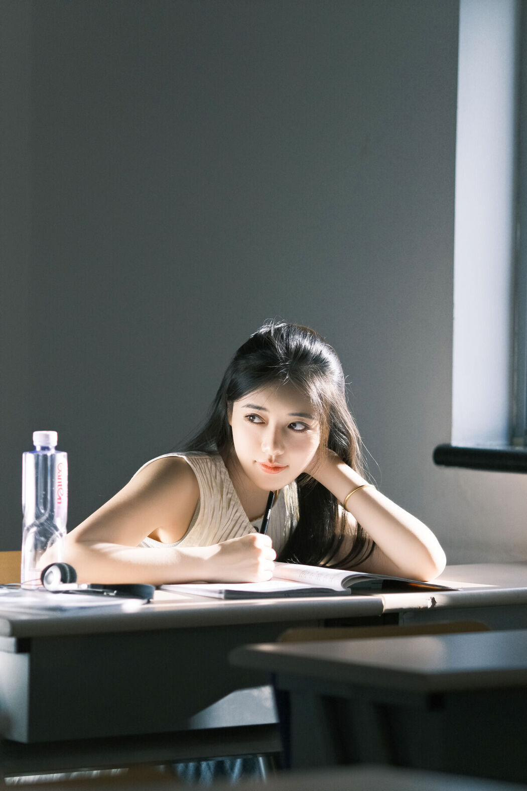 YiTuYu艺图语 Vol.7241 Le Yi Li Bunny