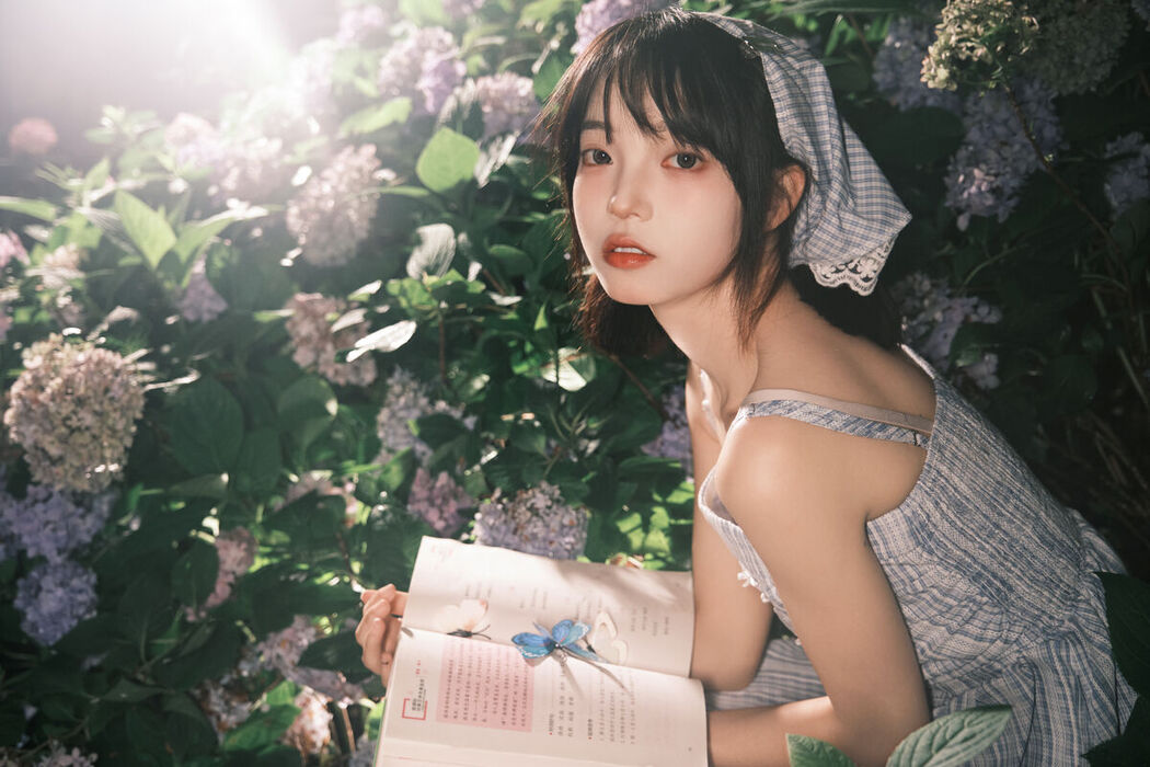YiTuYu艺图语 Vol.7229 Jiu Cai He Zi