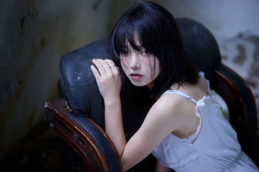YiTuYu艺图语 Vol.7262 Jiu Cai He Zi