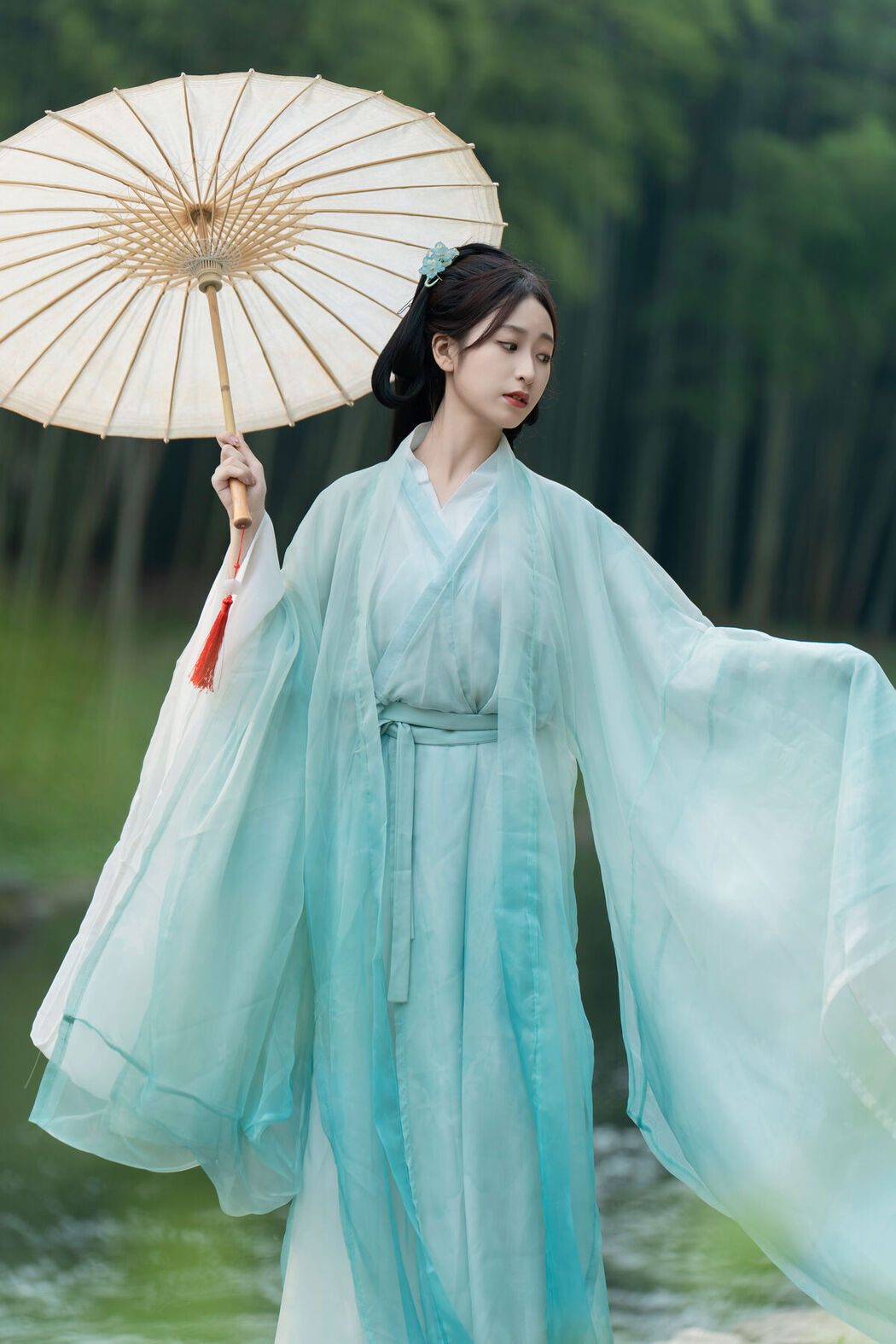 YiTuYu艺图语 Vol.7205 Xiao He