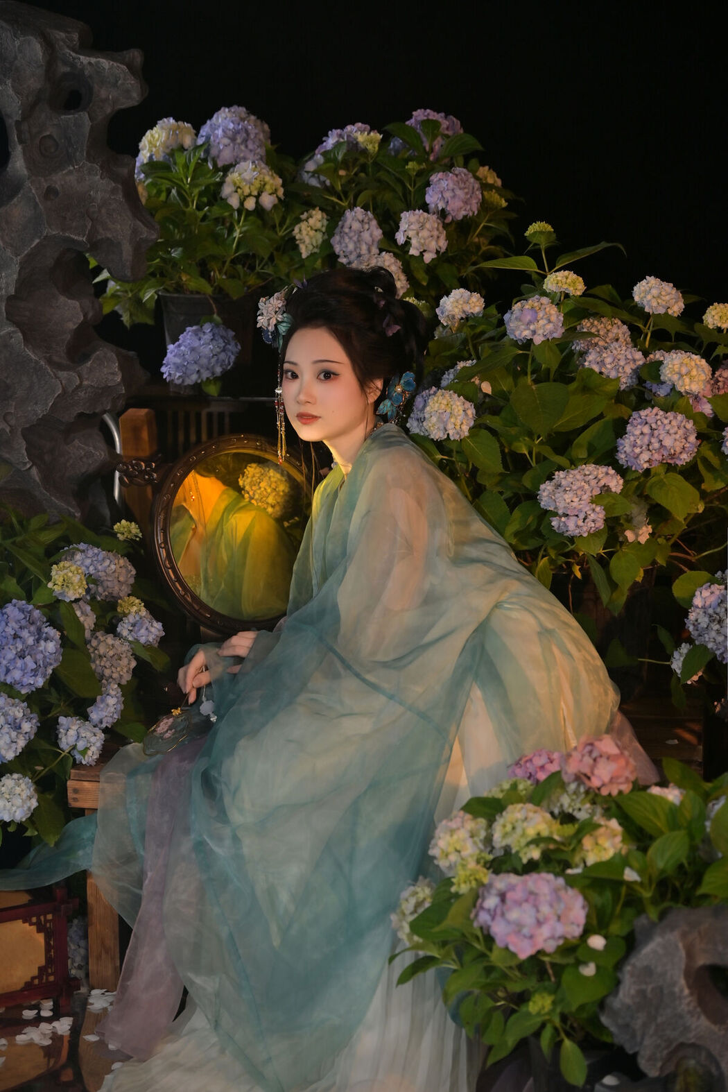 YiTuYu艺图语 Vol.7159 Nashi Tu Shiro