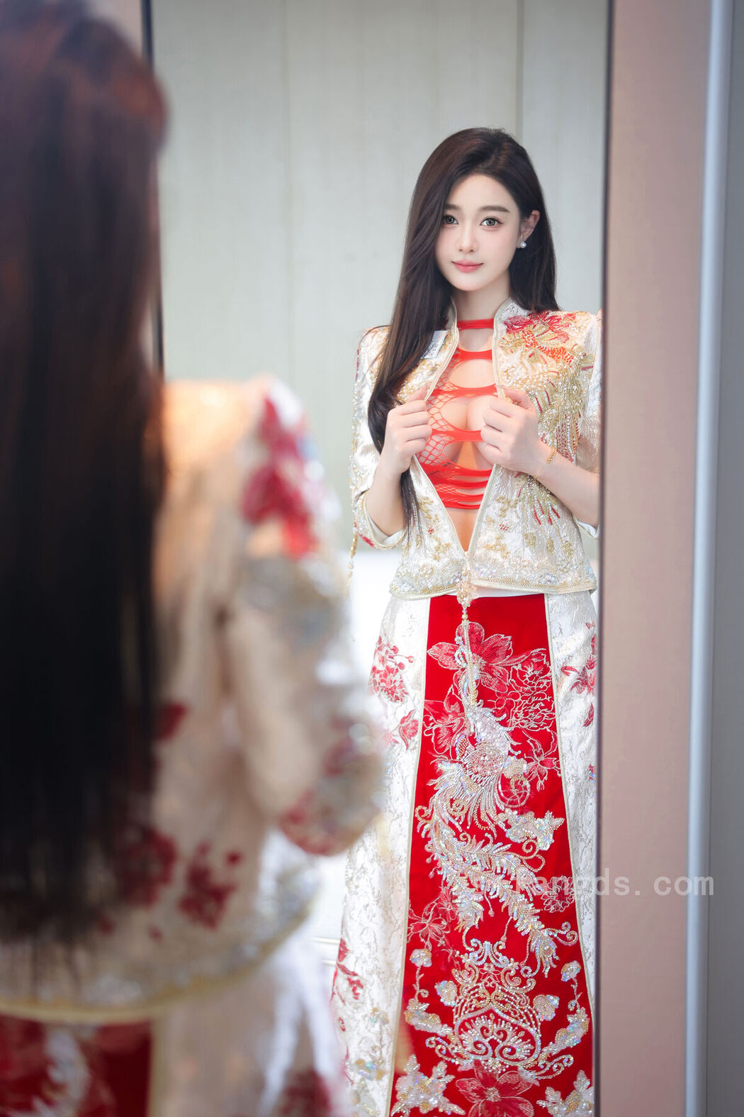XR Uncensored Candy Tang Tang Candy糖糖 – R18 秀人网模特 新年礼服 Part2