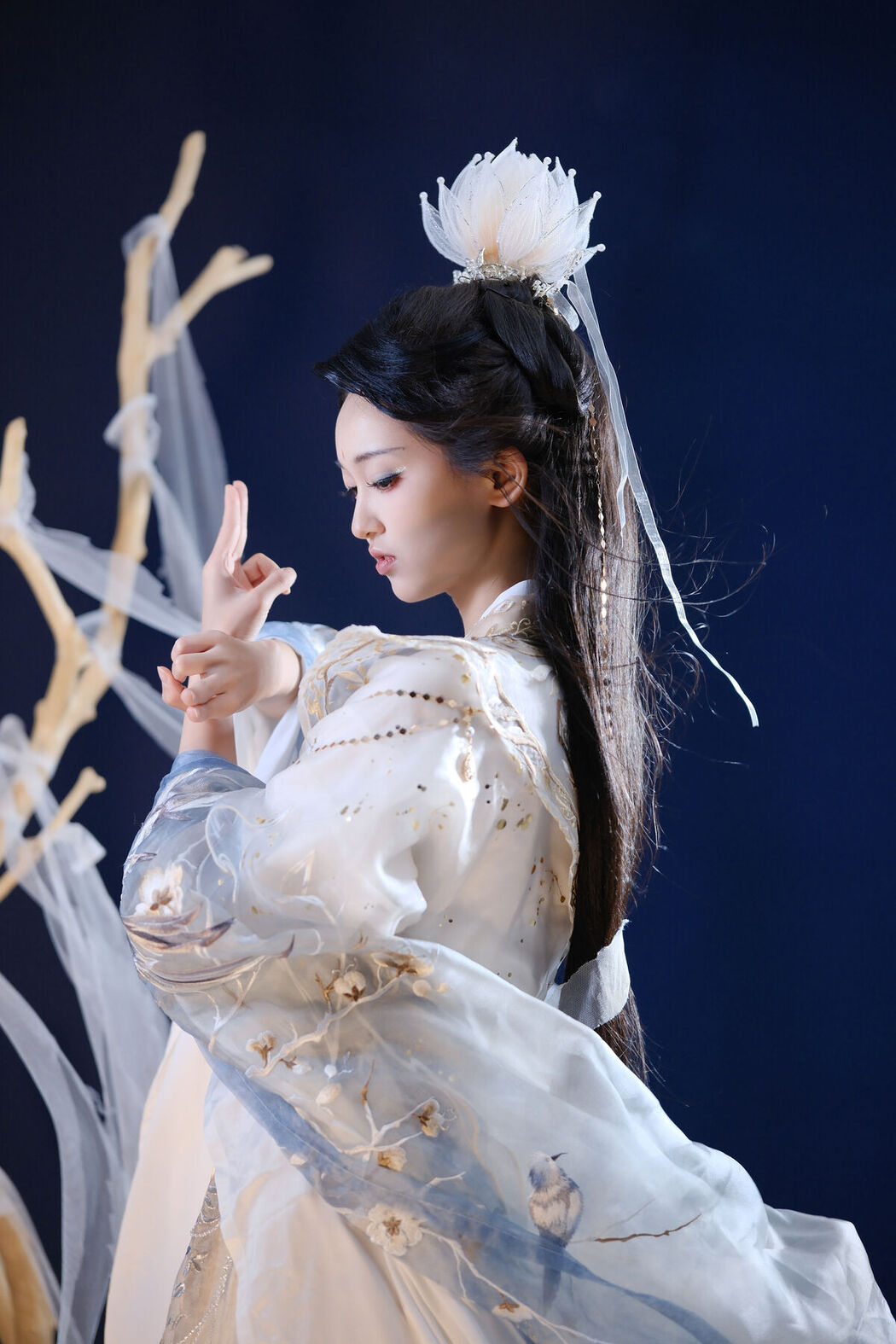 YiTuYu艺图语 Vol.7140 Leng Ku Wang Ye