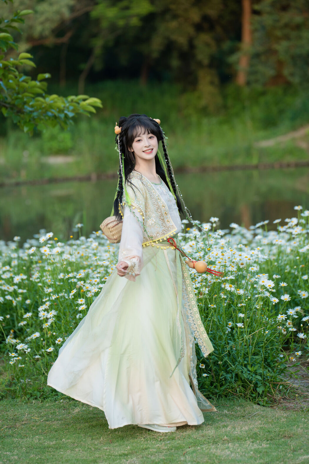 YiTuYu艺图语 Vol.7299 Xia Yu Xiao Nian