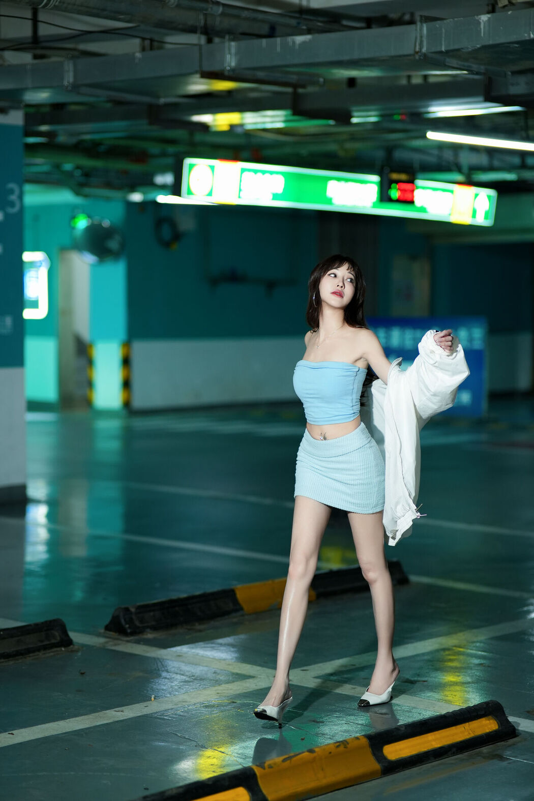 YiTuYu艺图语 Vol.7201 Swikey