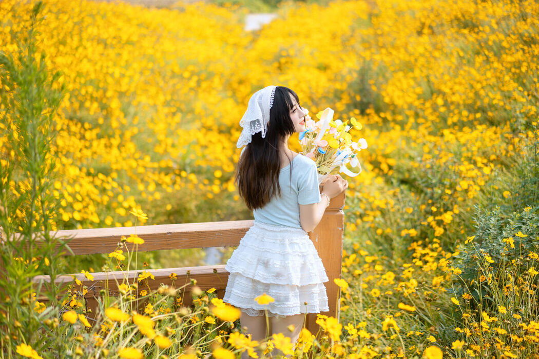 YiTuYu艺图语 Vol.7181 Qian Luo Nai You