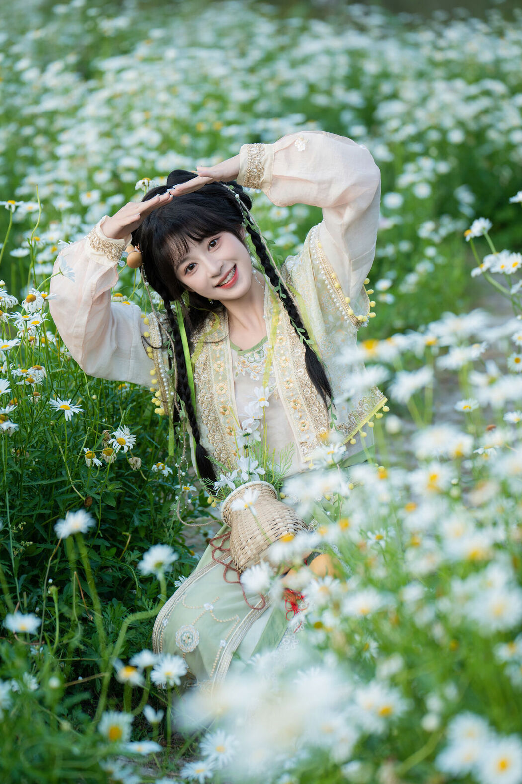 YiTuYu艺图语 Vol.7299 Xia Yu Xiao Nian