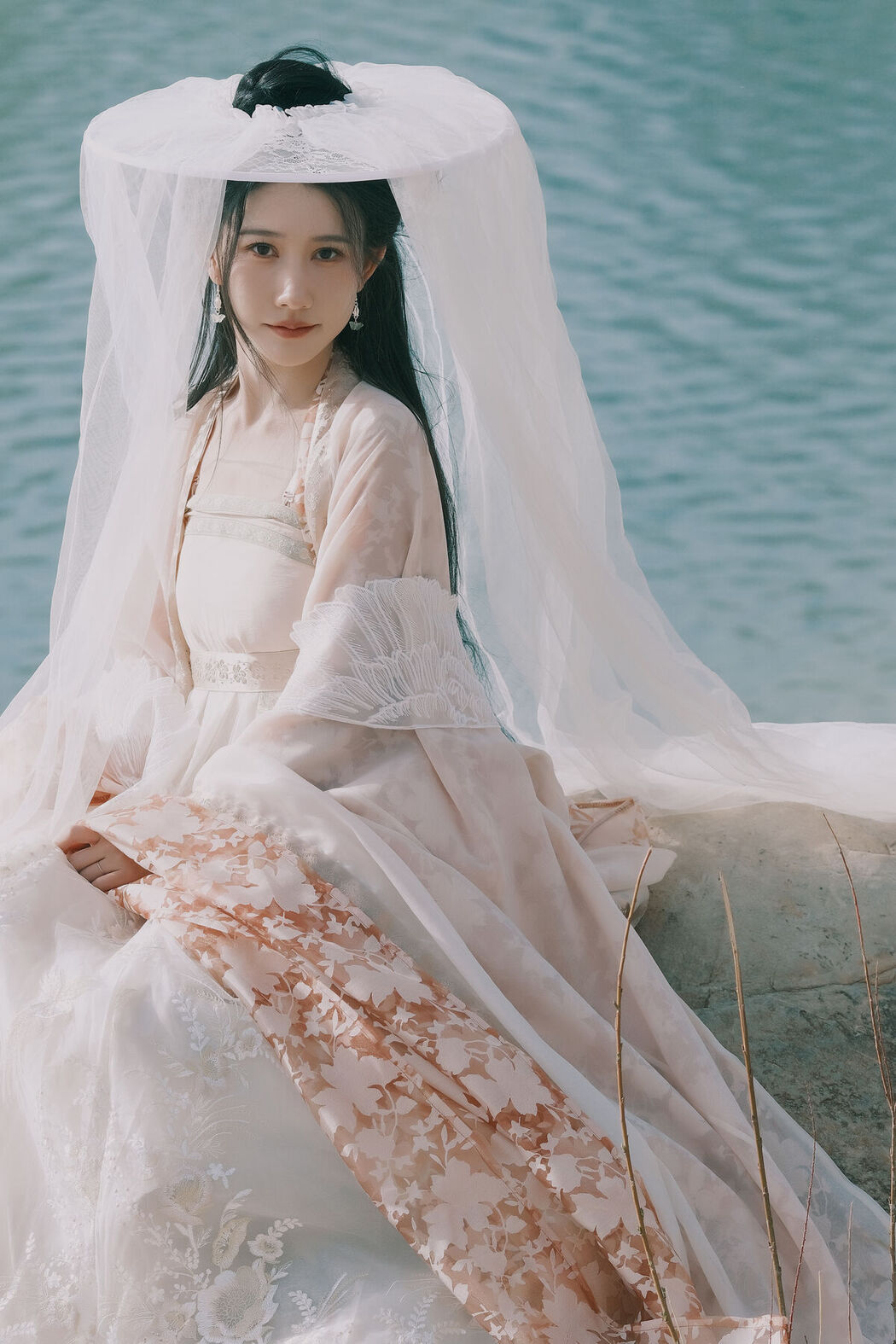 YiTuYu艺图语 Vol.7275 Xiao Bei Ke Qing Bu Yao Fang Qi