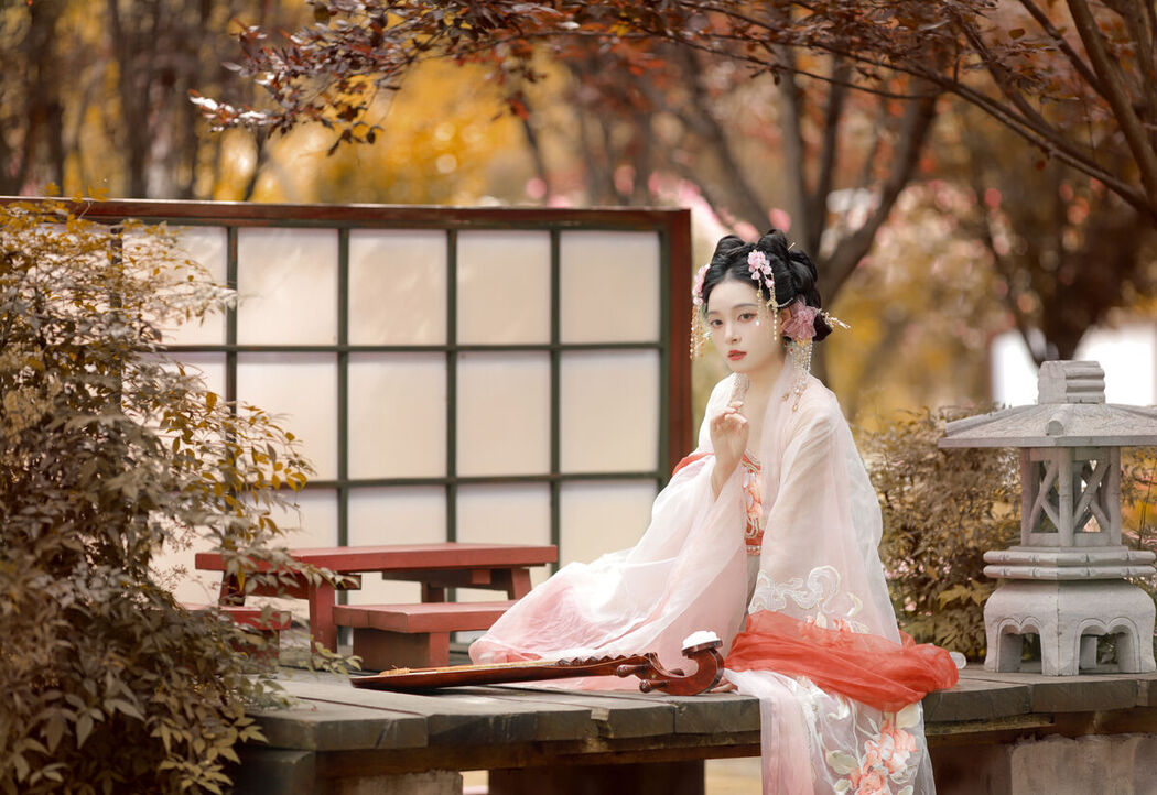YiTuYu艺图语 Vol.7146 Sui Sui Ru Yi
