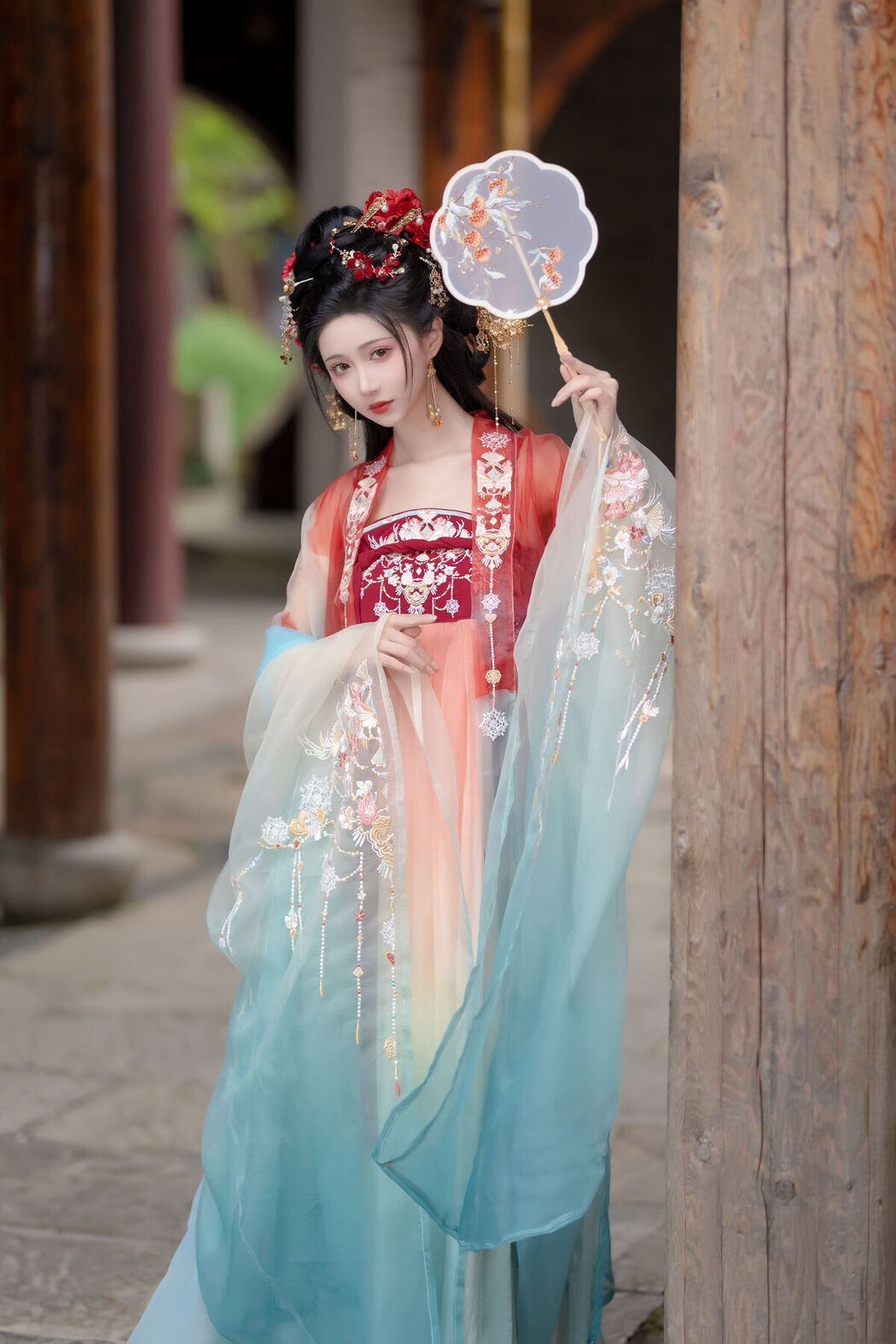 YiTuYu艺图语 Vol.7208 Qi Luo Sheng De Xiao Su Su