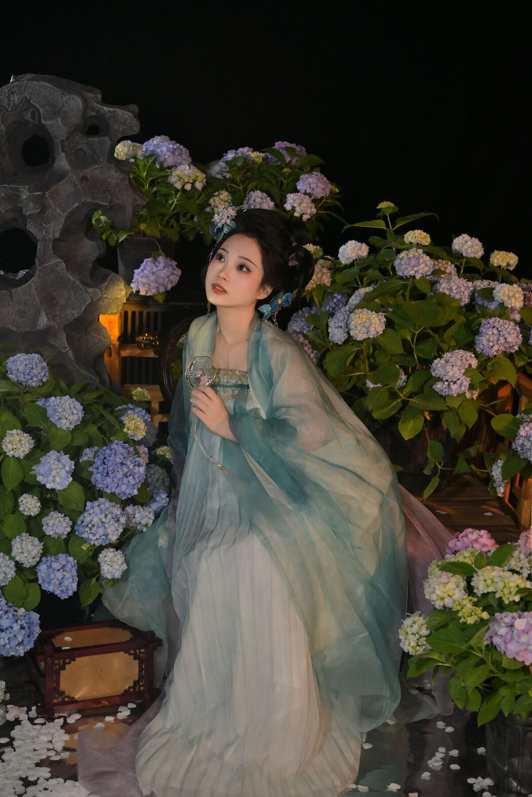 YiTuYu艺图语 Vol.7159 Nashi Tu Shiro
