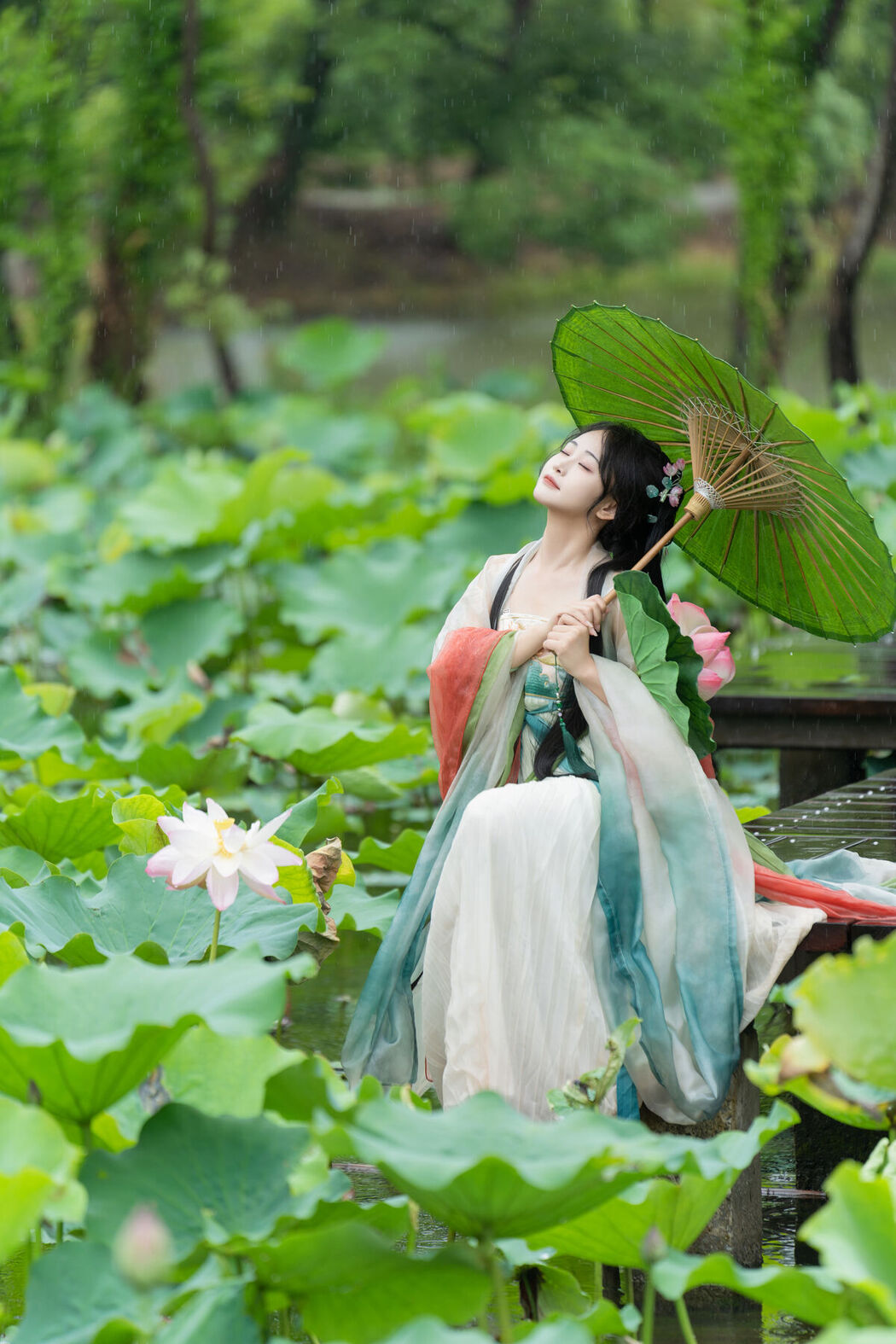 YiTuYu艺图语 Vol.7279 Jiao Yi Zhi Sui Sui