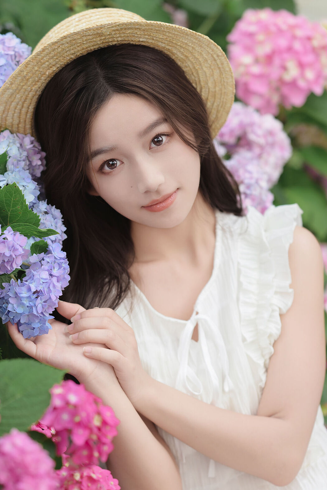 YiTuYu艺图语 Vol.7203 Yu Er Cover Photo