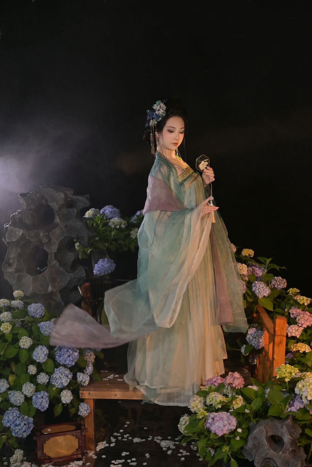 YiTuYu艺图语 Vol.7159 Nashi Tu Shiro