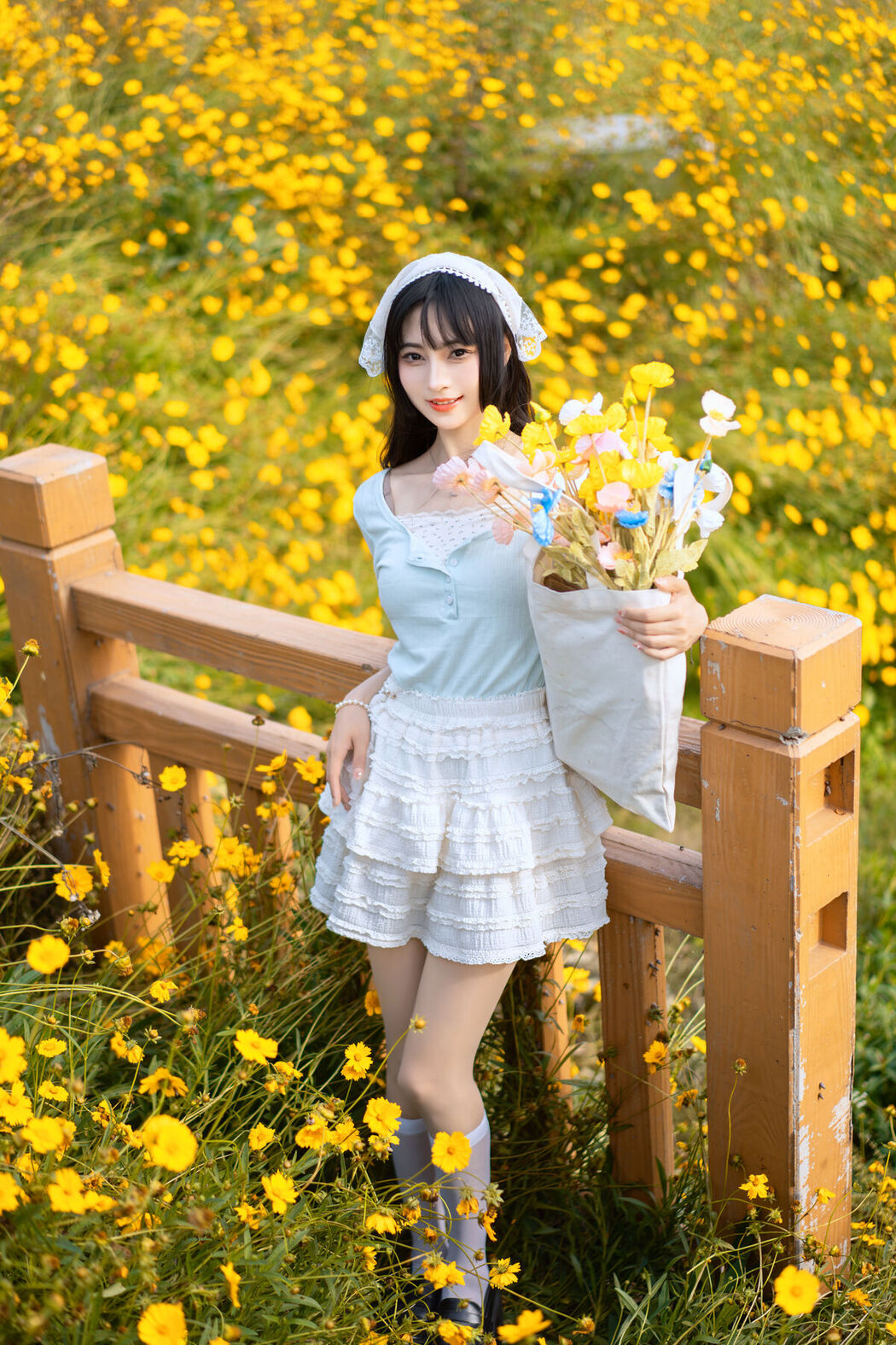 YiTuYu艺图语 Vol.7181 Qian Luo Nai You