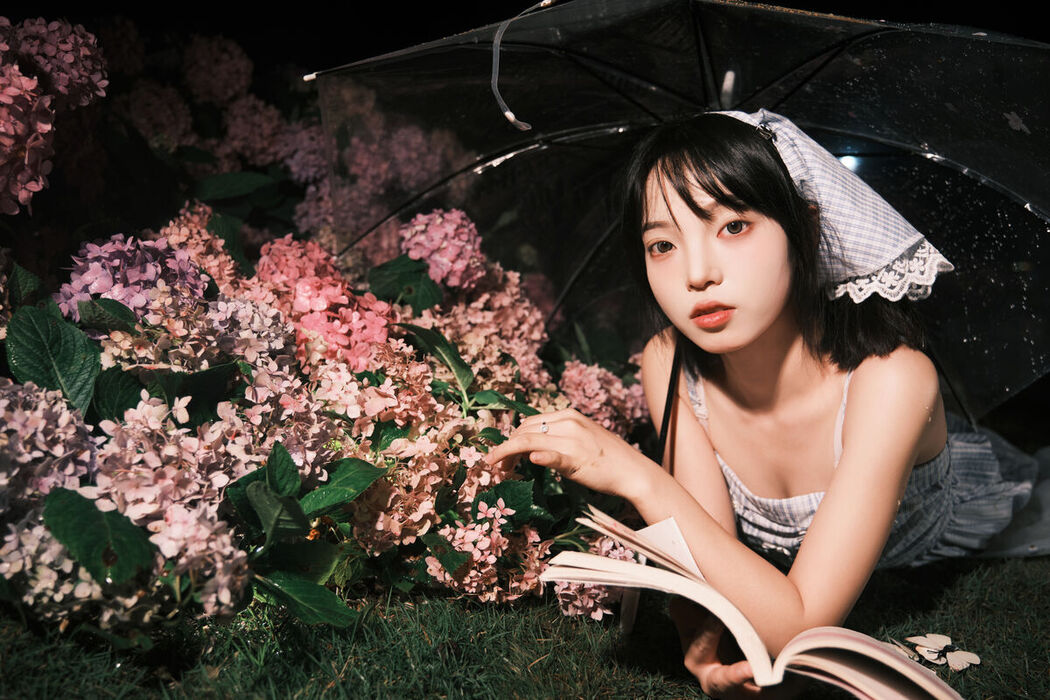 YiTuYu艺图语 Vol.7229 Jiu Cai He Zi