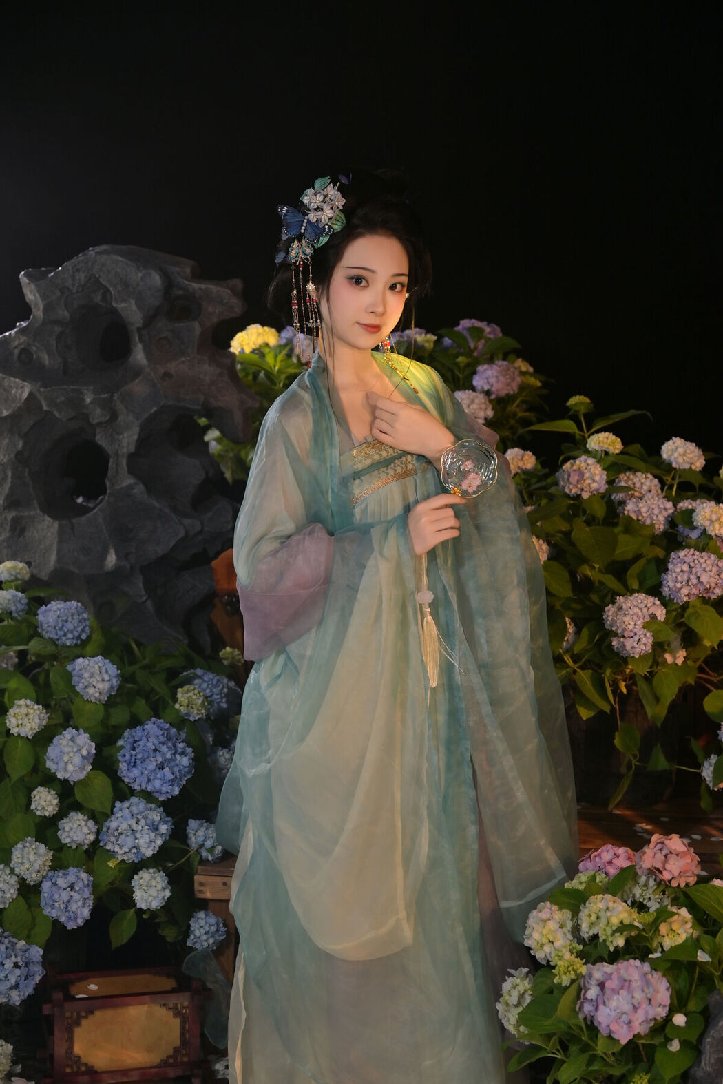 YiTuYu艺图语 Vol.7159 Nashi Tu Shiro