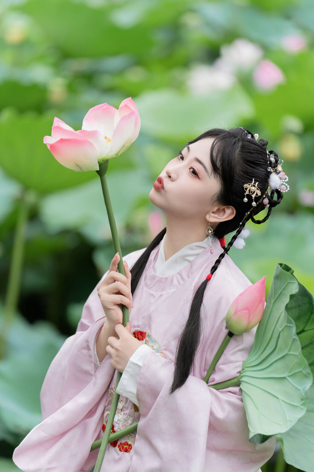 YiTuYu艺图语 Vol.7235 Jiao Yi Zhi Sui Sui